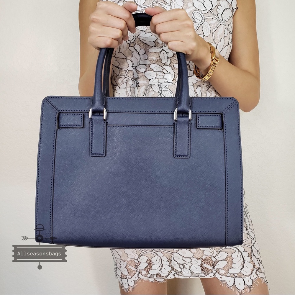NWT Michael Kors Dillon Medium navy satchel bag - Picture 3 of 6